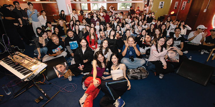 รวมพลคนรัก Gracie Abrams กับอีเวนต์สุดอบอุ่น Daughter from Hell Thailand Album Listening Party 